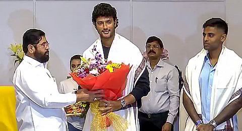 CM Eknath Shinde felicitates cricketer Shivam Dube